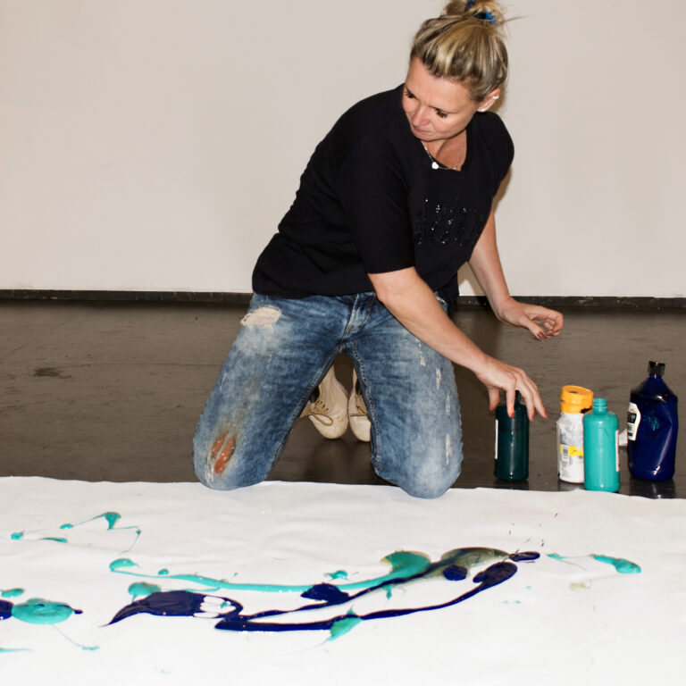 Elegance, Vitality, & Honesty: An Interview With Diane Detalle -Press